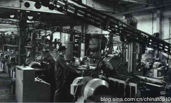 庆五一，新中国工程掠影