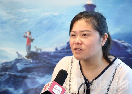 王继才女儿王苏：海浪亲吻礁石，我站在岸边思念父亲