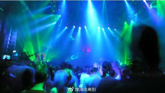 飞夺千亿矿权的神秘女主的传奇人生和背后的男人们