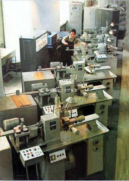 1976年，仪表车床群控，上海第二机床电器厂
