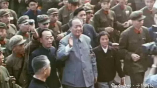 毛主席没有私仇，只有阶级仇、人民仇！