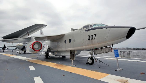 歼六曾是国土防空中流砥柱，4架老六轮爆美军电子侦察机