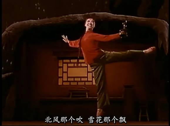 定要烧毁黑暗的旧世界：1971年《白毛女》