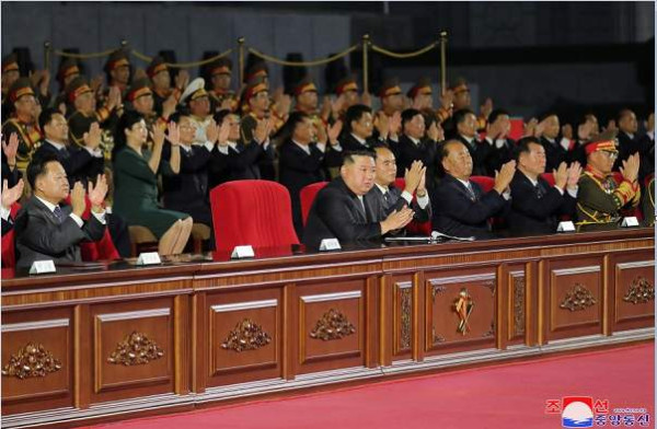 庆祝朝鲜民主主义人民共和国成立７５周年中央报告大会隆重举行