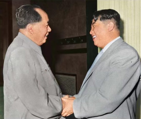 朝中友谊永垂不朽（二）