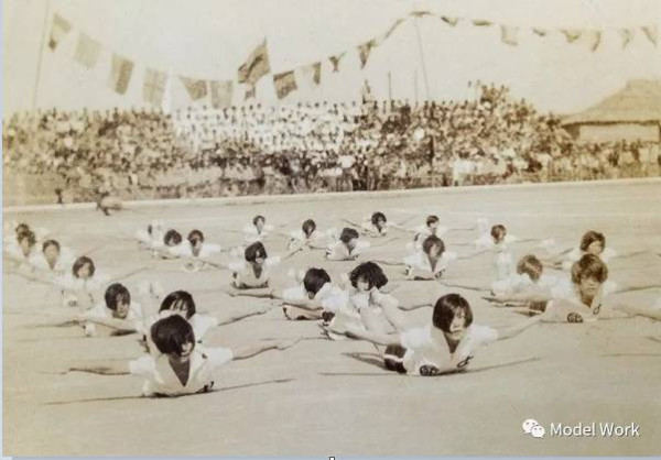 张晴滟：足尖上的“亮相”——样板戏与女性身体的解放