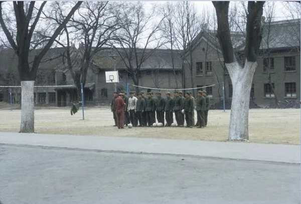 70年代初的工农兵大学生，一代人的青春回忆