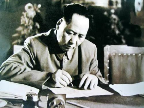 10月8日：中国人民志愿军组成