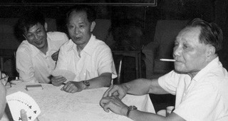 “四千老干部大会”抹黑毛主席是1989年“暴乱”根源之一