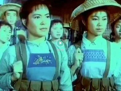 江青摄影：晒得黝黑的女民兵美不美？