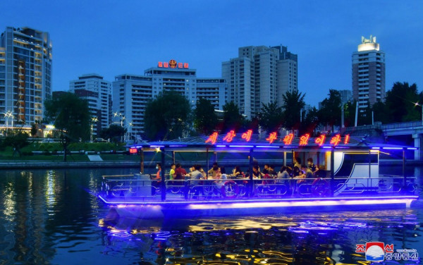 朝鲜：普通江畔的新风景