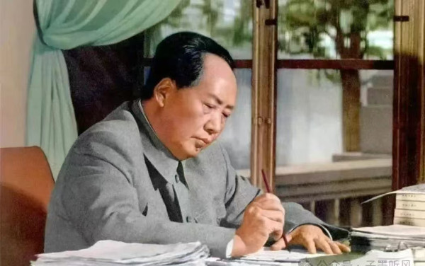 毛主席到底看透了什么，才发动了那场惊天动地的运动？