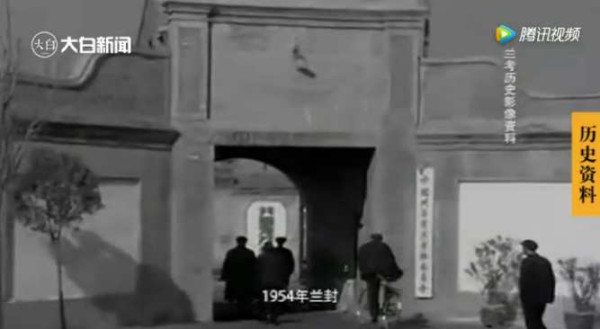 十万群众送葬、百块石碑哀思！连载《张钦礼传》（一）