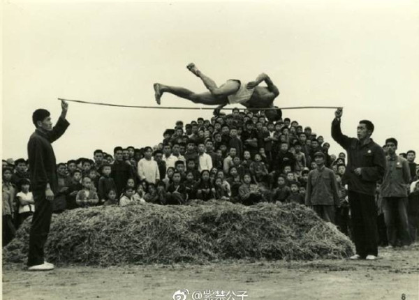 发展体育运动增强人民体质 看我国五十年前的体育运动会老照片