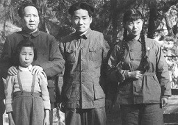 缅怀新中国的父亲：毛泽东