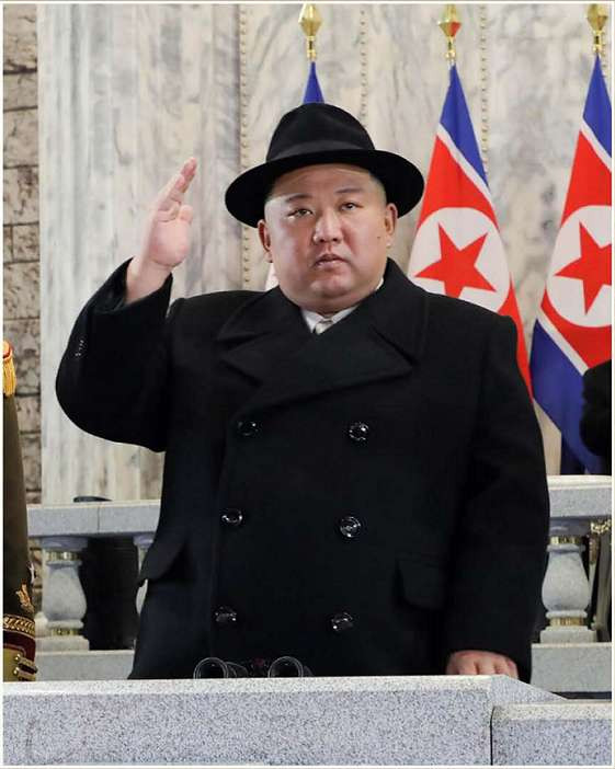 庆祝朝鲜人民军建军75周年阅兵式