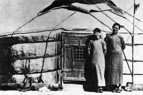 李克勤：当年唱“火车向着韶山跑”的人如今在干啥？