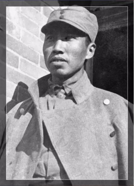 孔庆东：十字岭上话左权