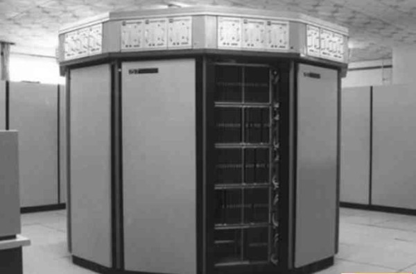 庆五一，新中国工程掠影