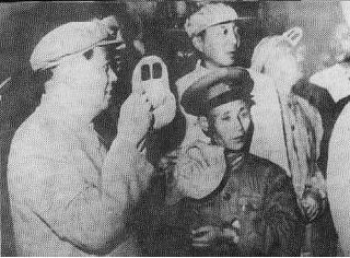 毛泽东视察上钢一厂:"你们的转炉是吃粗粮的"