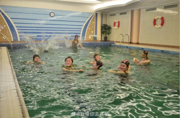 朝鲜工人：工人宿舍是“我们的温暖的家”